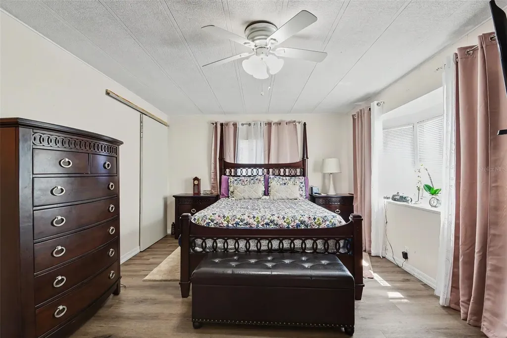 3902 Julie Drive Wesley Chapel FL 33543
