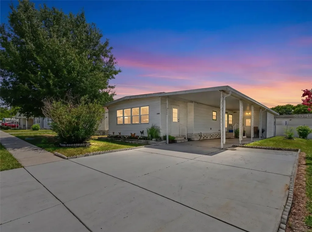 3902 Julie Drive Wesley Chapel FL 33543