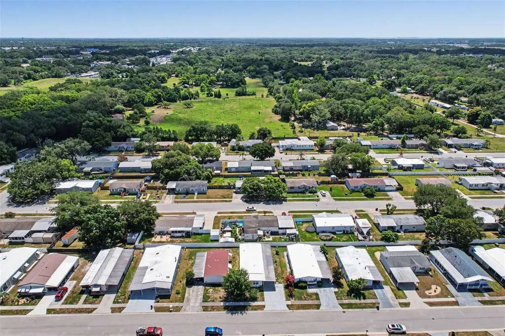 3902 Julie Drive Wesley Chapel FL 33543