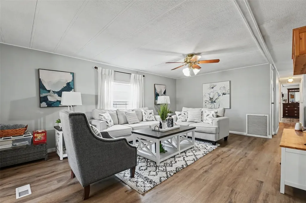 3902 Julie Drive Wesley Chapel FL 33543