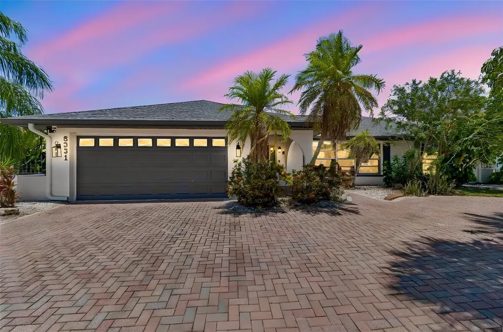 6331 Cocoa Lane Apollo Beach FL 33572