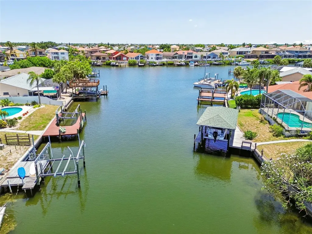 6331 Cocoa Lane Apollo Beach FL 33572