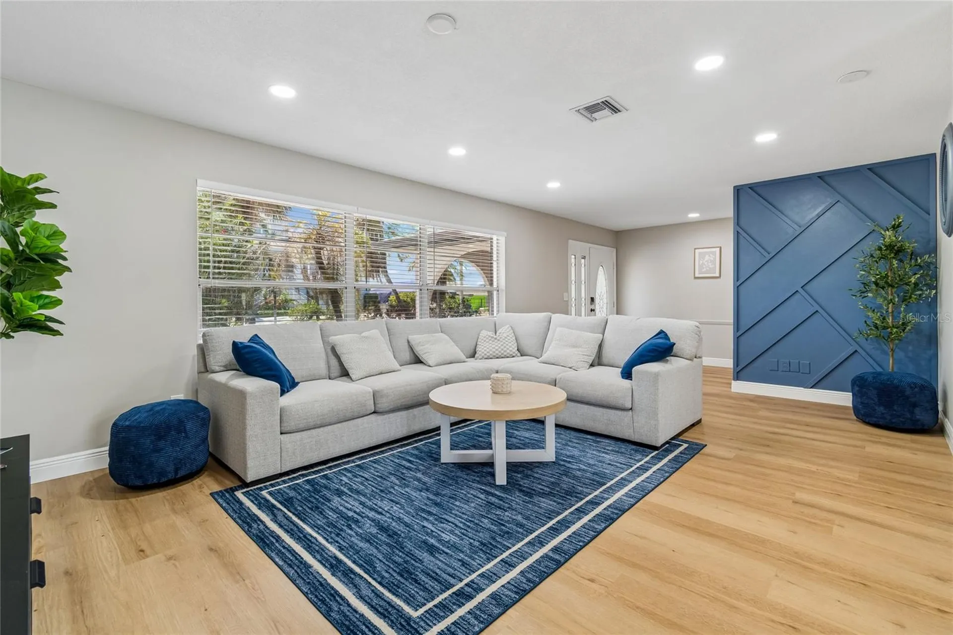 6331 Cocoa Lane Apollo Beach FL 33572