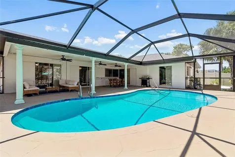 6331 Cocoa Lane Apollo Beach FL 33572
