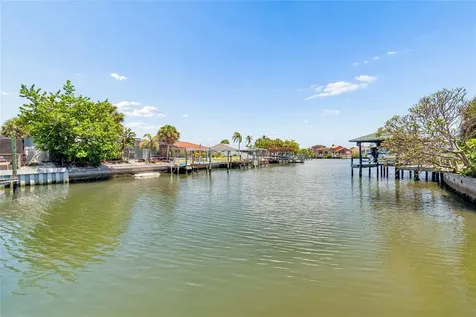 6331 Cocoa Lane Apollo Beach FL 33572