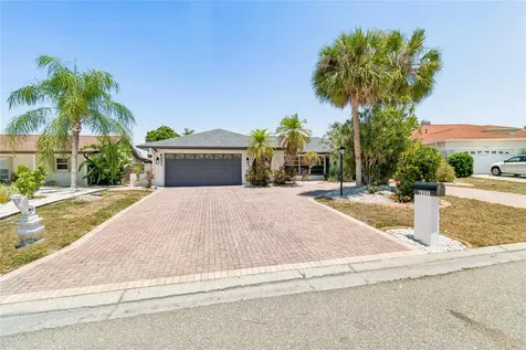 6331 Cocoa Lane Apollo Beach FL 33572