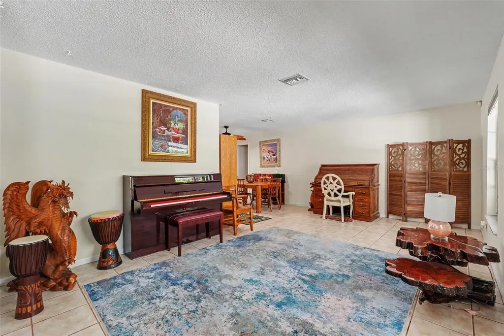 165 Woodcutter Lane Palm Harbor FL 34683