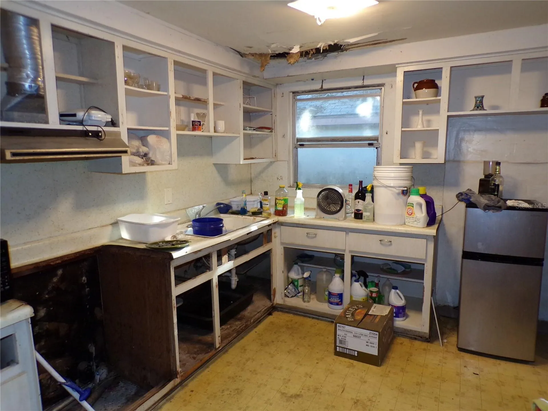 1938 Virginia Avenue Tarpon Springs FL 34689