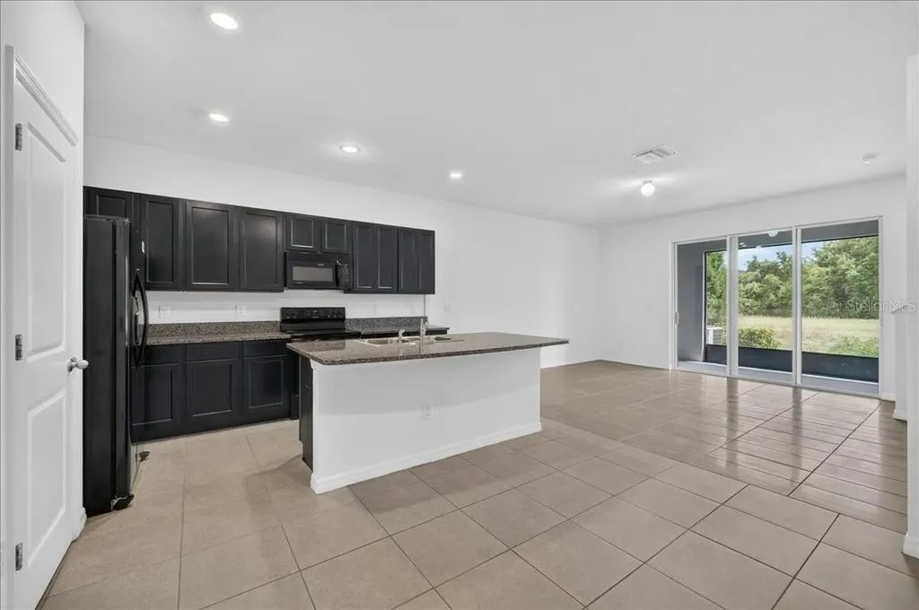 8655 Falling Blue Place Riverview FL 33578