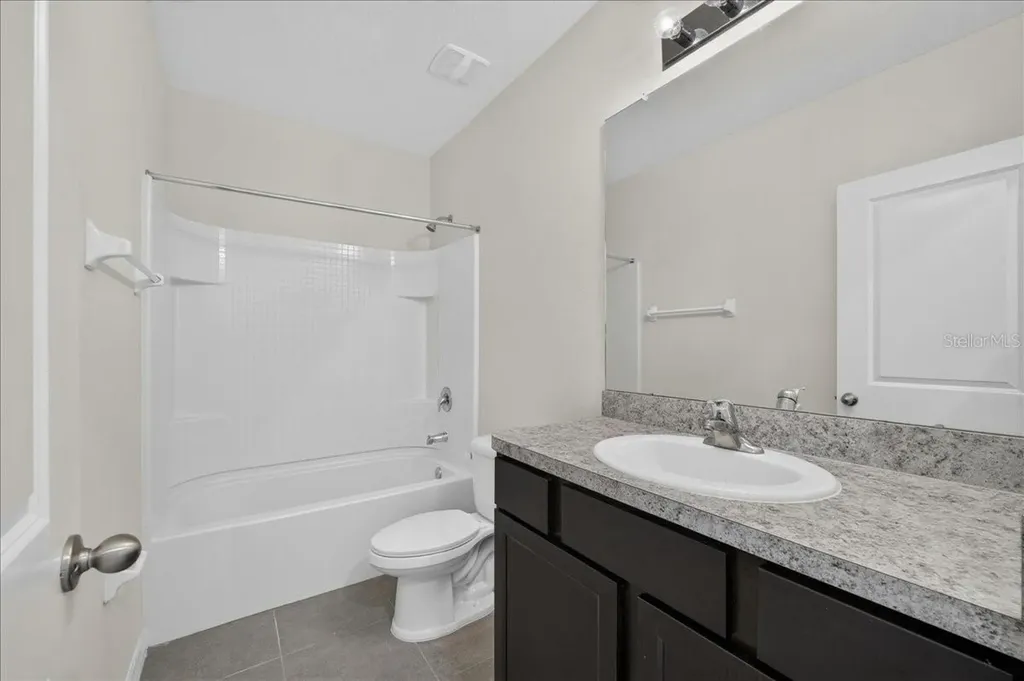 8655 Falling Blue Place Riverview FL 33578
