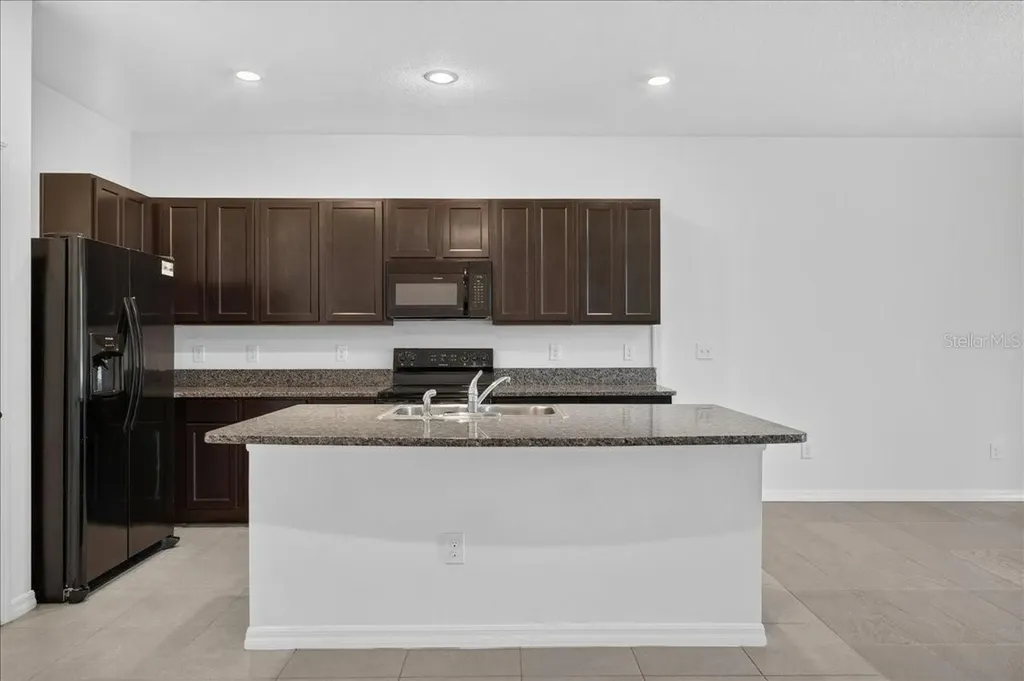 8655 Falling Blue Place Riverview FL 33578
