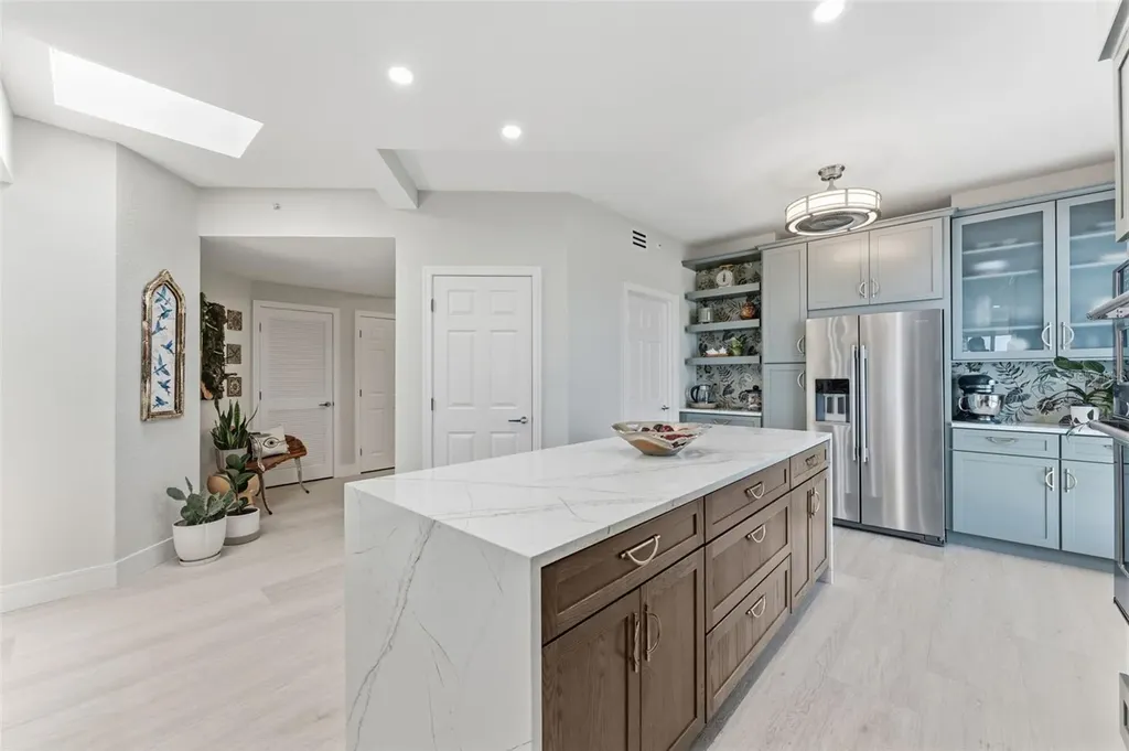 2 15th Avenue Indian Rocks Beach FL 33785