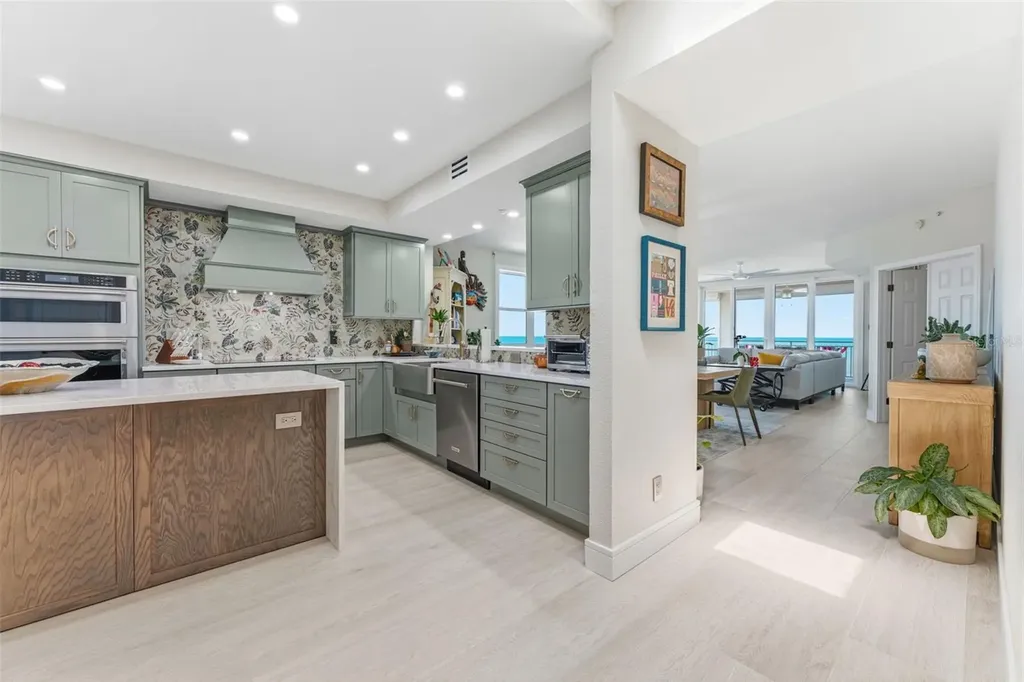 2 15th Avenue Indian Rocks Beach FL 33785