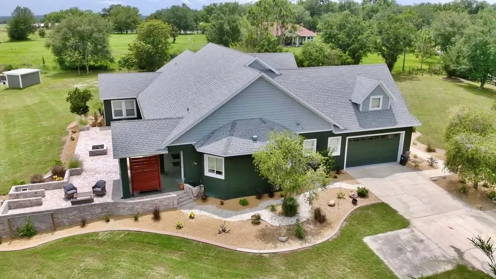 32112 Jack Russell Court Dade City FL 33525