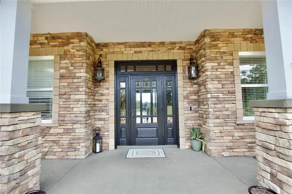 32112 Jack Russell Court Dade City FL 33525