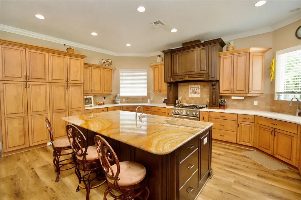 32112 Jack Russell Court Dade City FL 33525