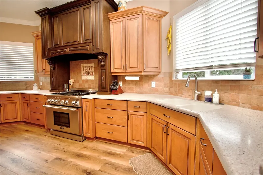 32112 Jack Russell Court Dade City FL 33525