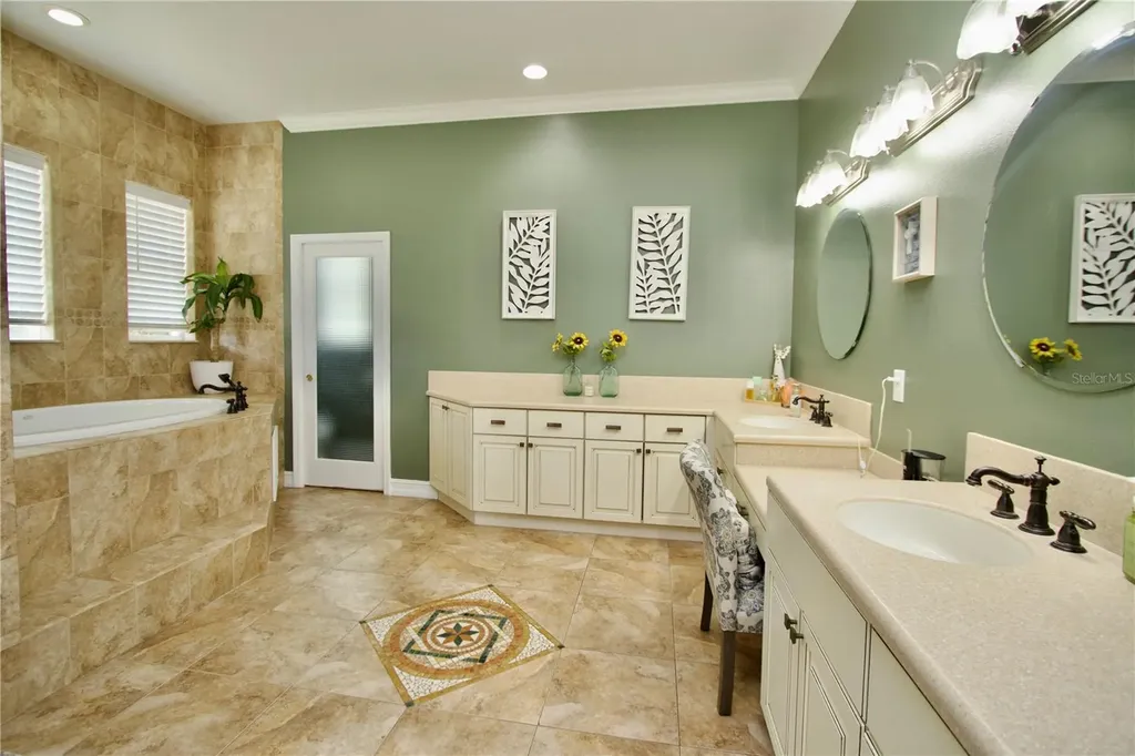 32112 Jack Russell Court Dade City FL 33525