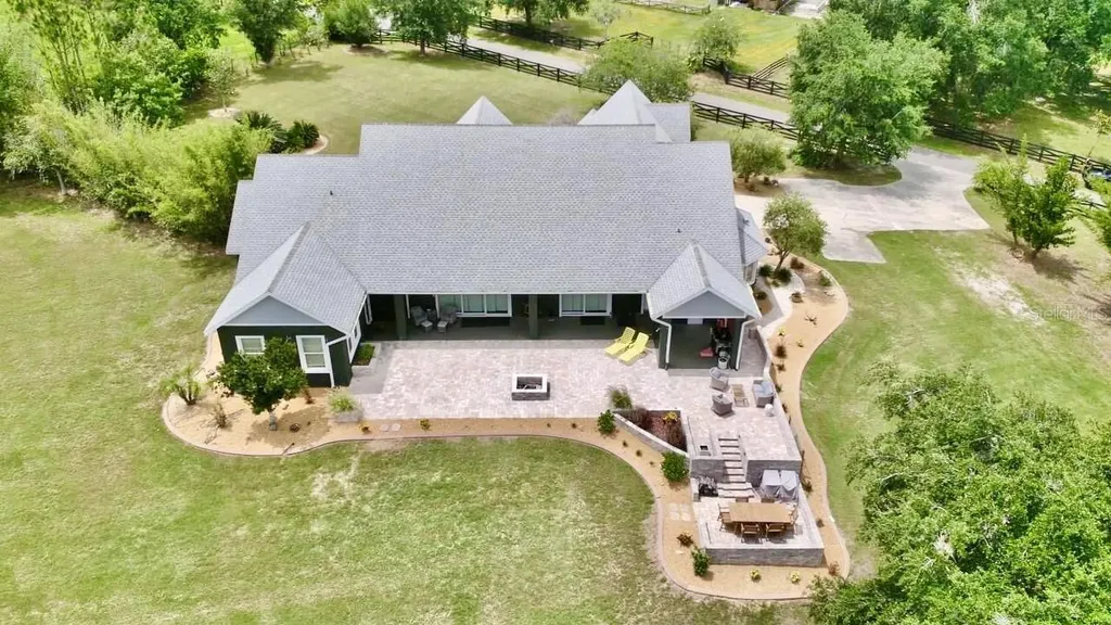 32112 Jack Russell Court Dade City FL 33525