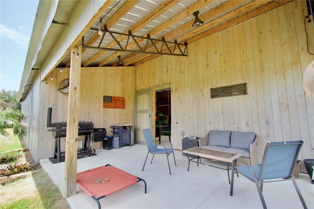 32112 Jack Russell Court Dade City FL 33525