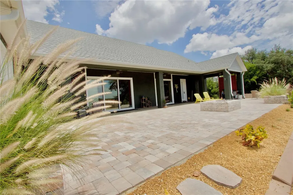 32112 Jack Russell Court Dade City FL 33525