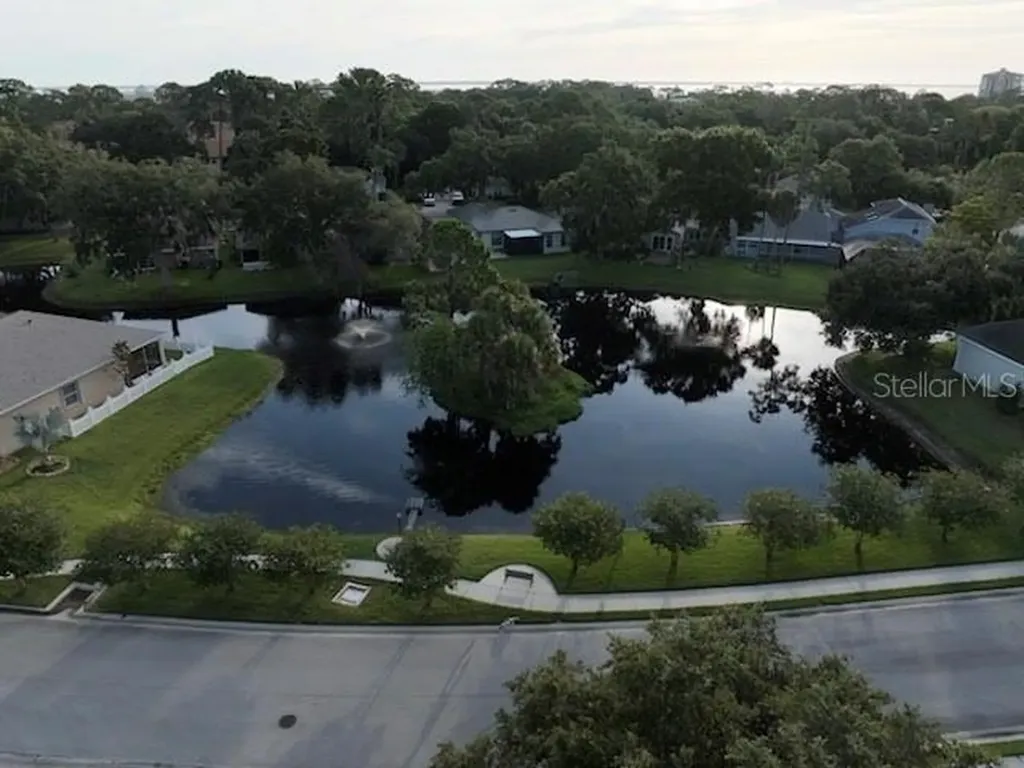 565 Greenleaf Lane Titusville FL 32780
