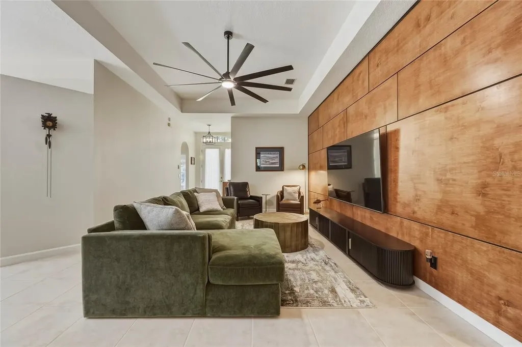 565 Greenleaf Lane Titusville FL 32780
