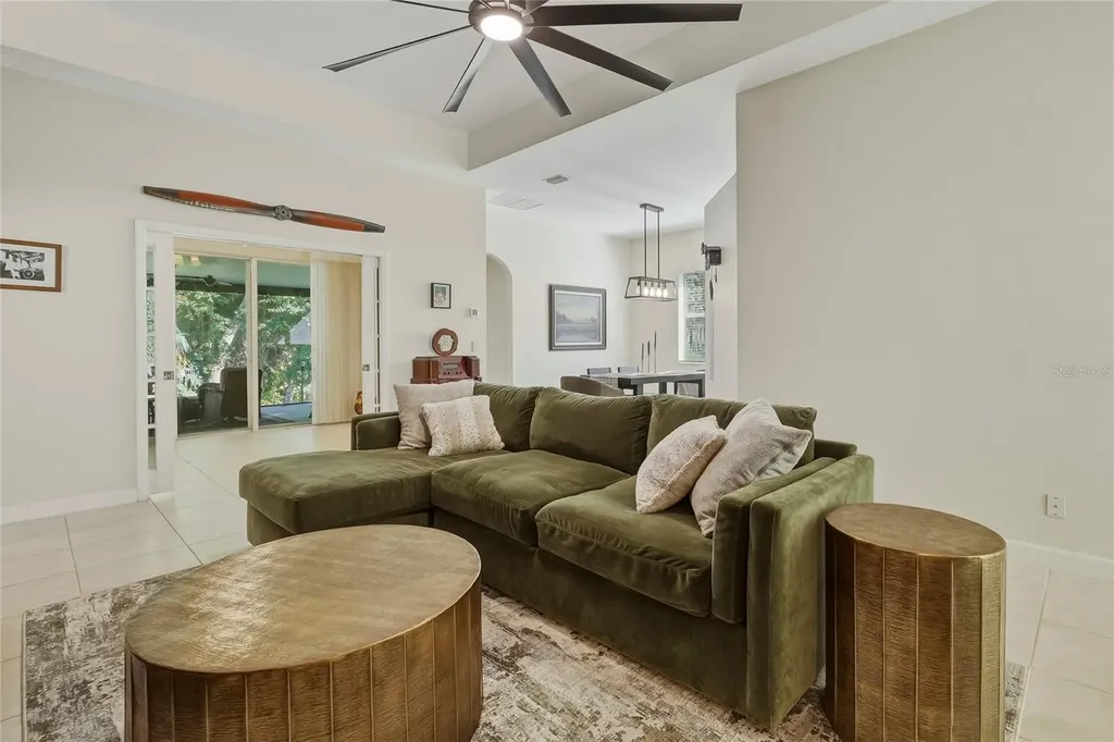 565 Greenleaf Lane Titusville FL 32780
