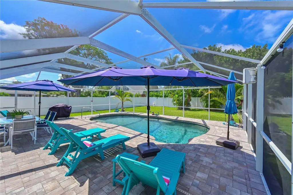 5111 23rd Avenue W Bradenton FL 34209