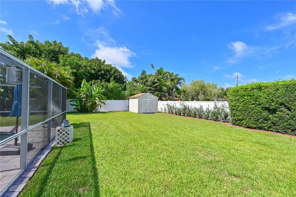 5111 23rd Avenue W Bradenton FL 34209