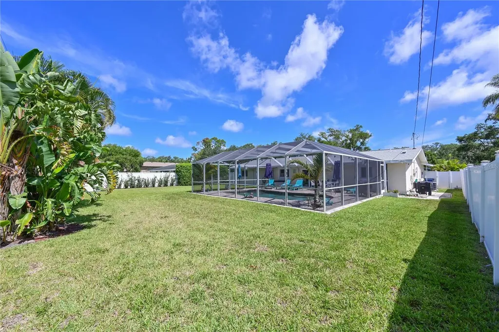 5111 23rd Avenue W Bradenton FL 34209