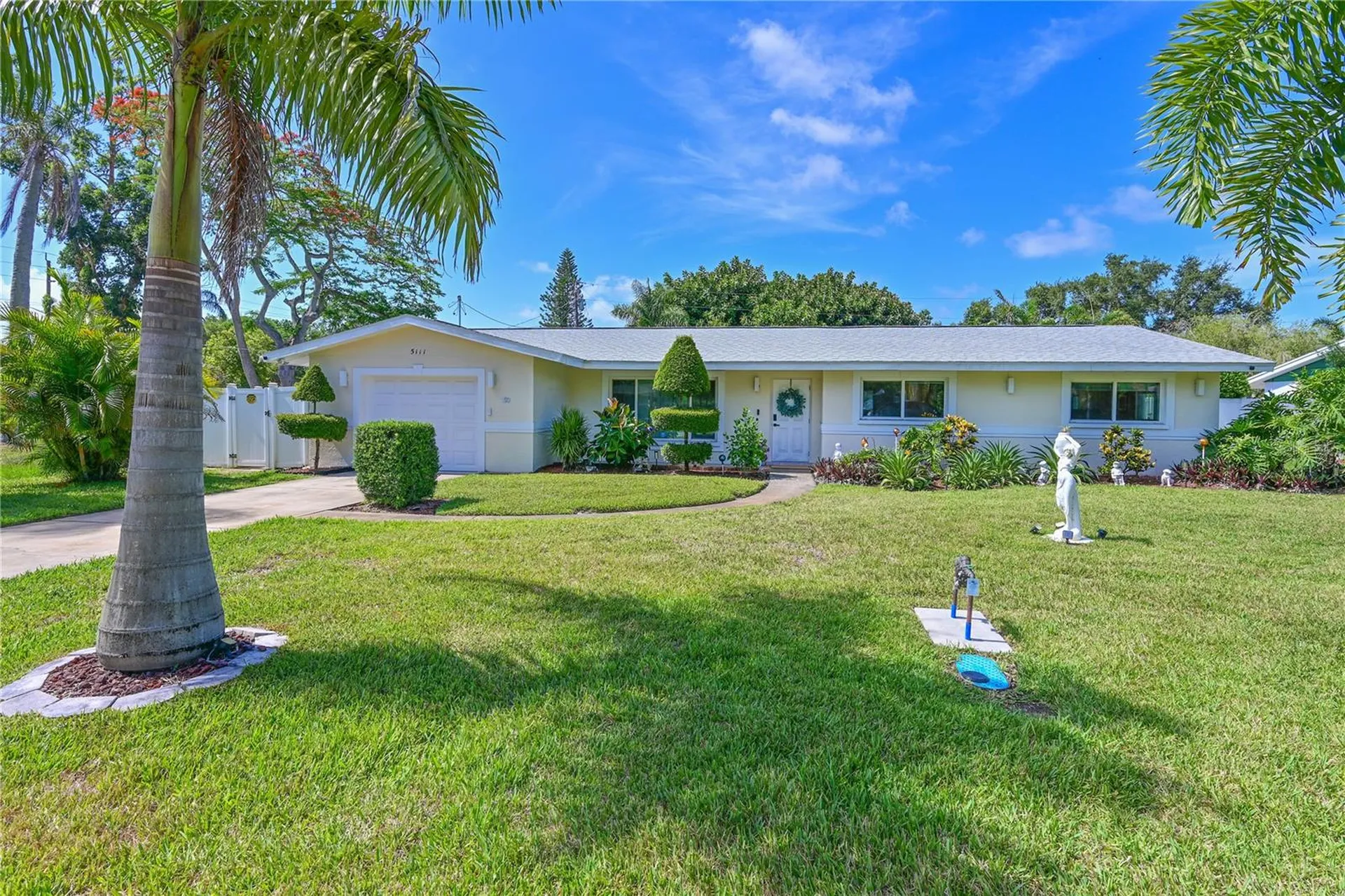 5111 23rd Avenue W Bradenton FL 34209