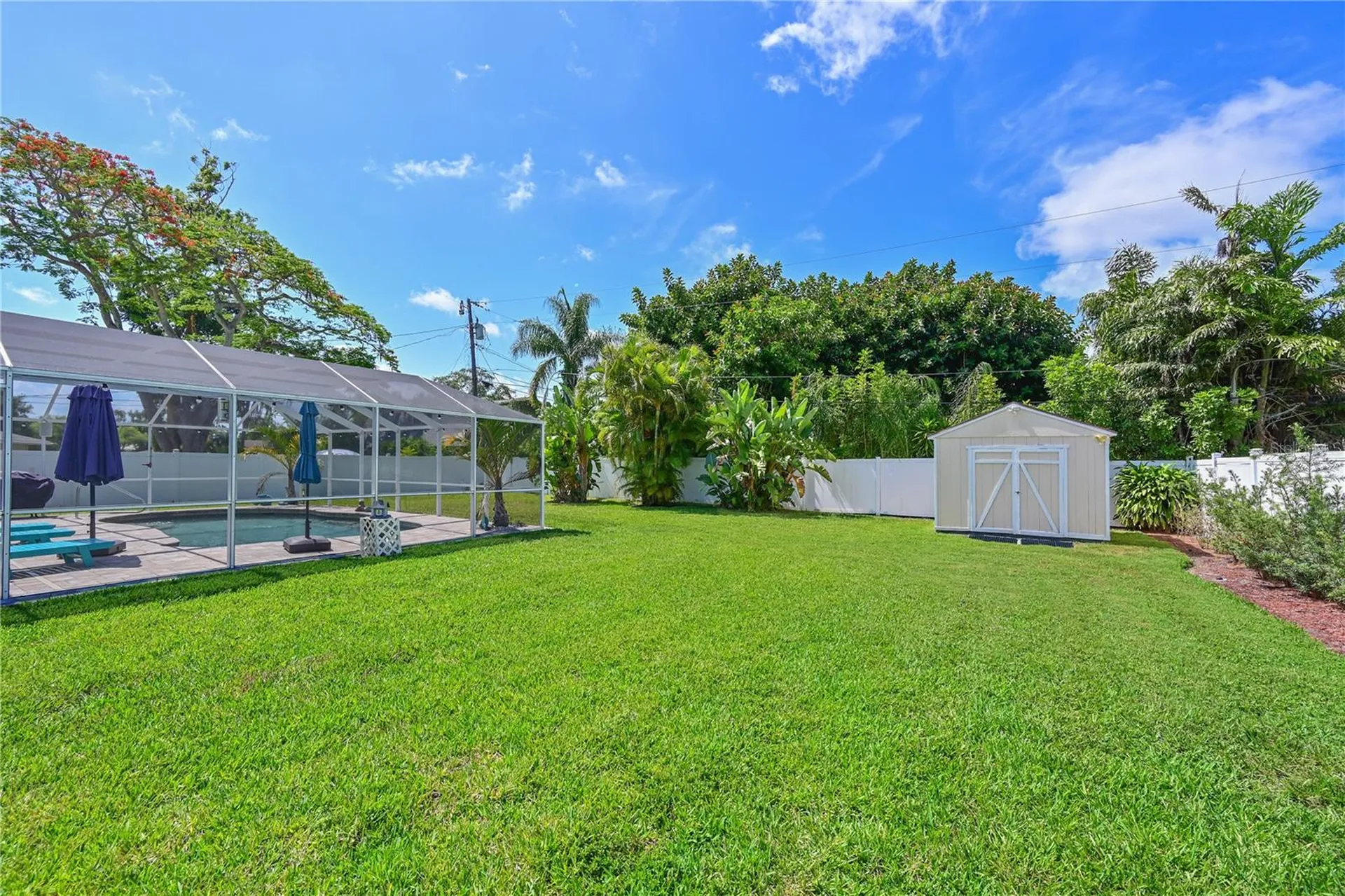 5111 23rd Avenue W Bradenton FL 34209