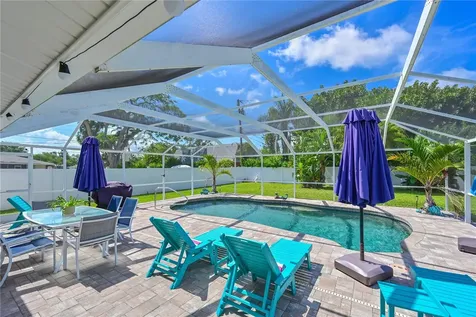 5111 23rd Avenue W Bradenton FL 34209