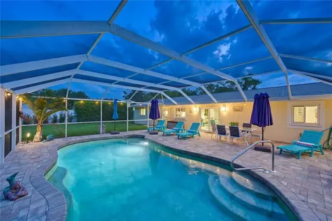5111 23rd Avenue W Bradenton FL 34209