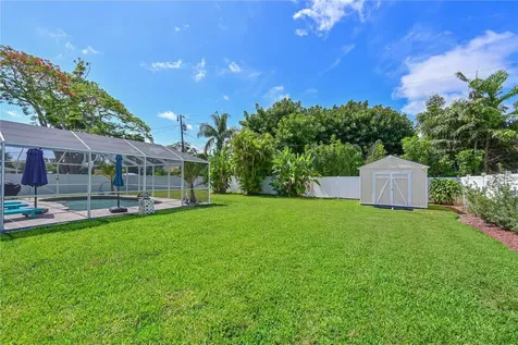 5111 23rd Avenue W Bradenton FL 34209