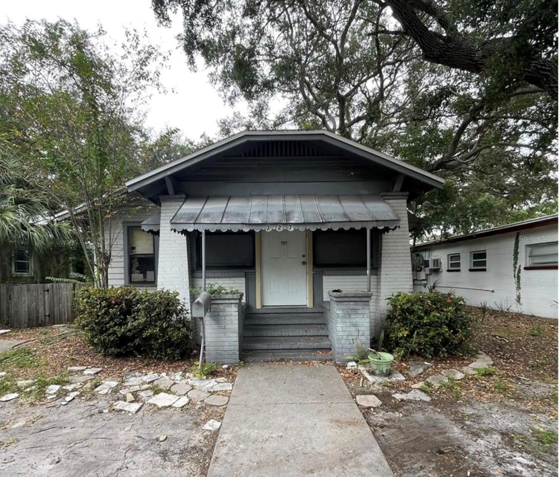 727 20th Avenue S St Petersburg FL 33705