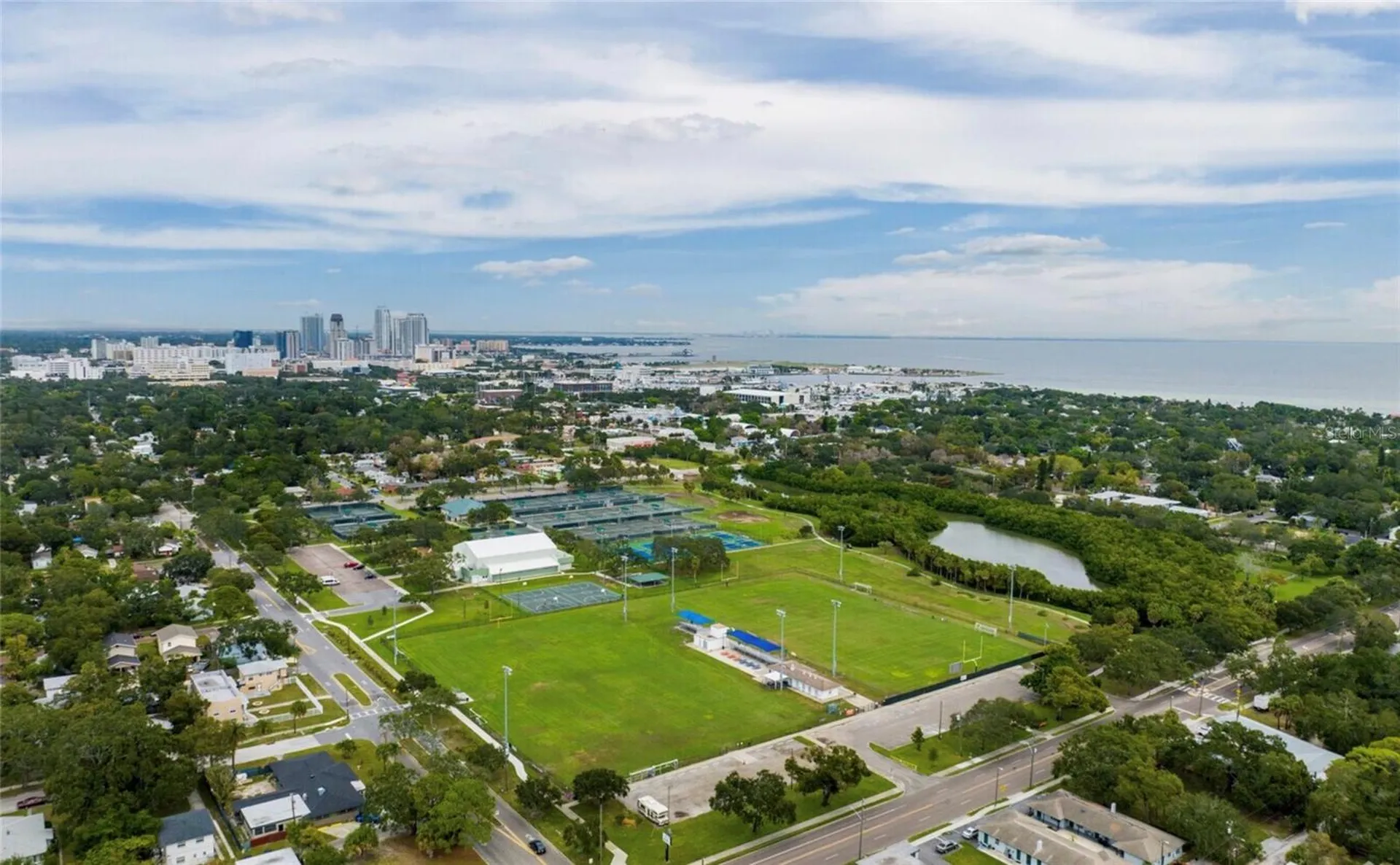 727 20th Avenue S St Petersburg FL 33705