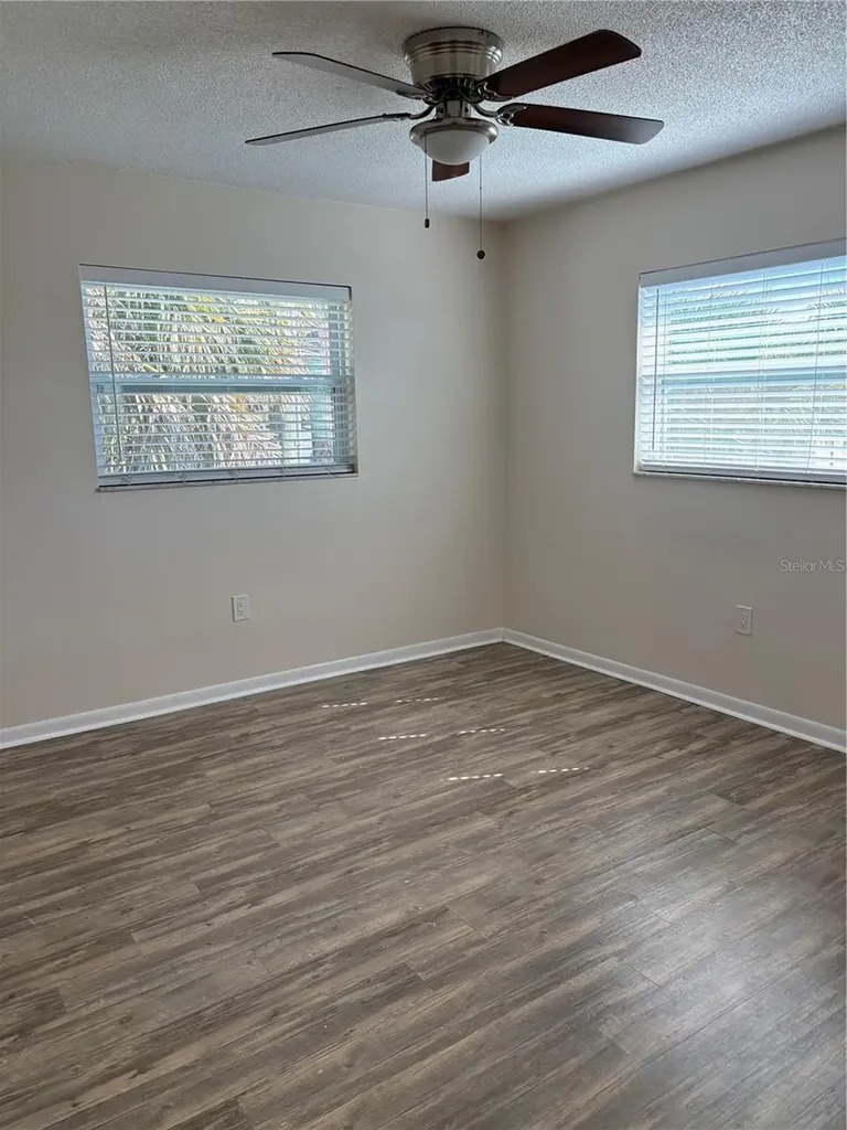 555 69th Avenue St Petersburg FL 33706