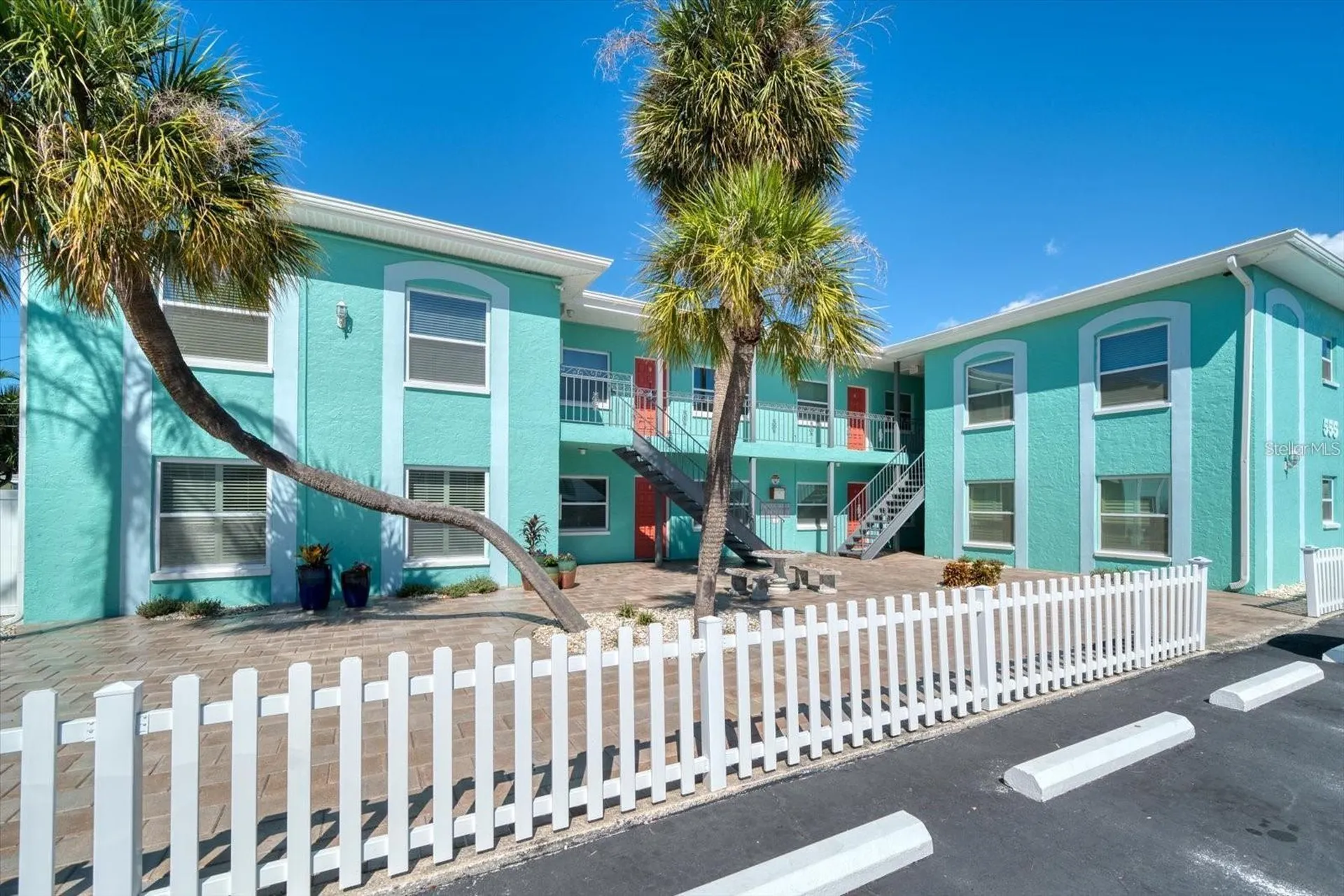 555 69th Avenue St Petersburg FL 33706