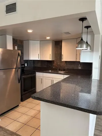 555 69th Avenue St Petersburg FL 33706