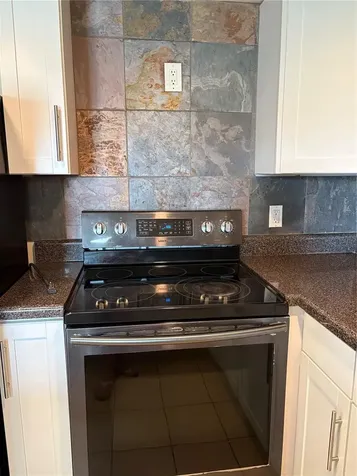 555 69th Avenue St Petersburg FL 33706