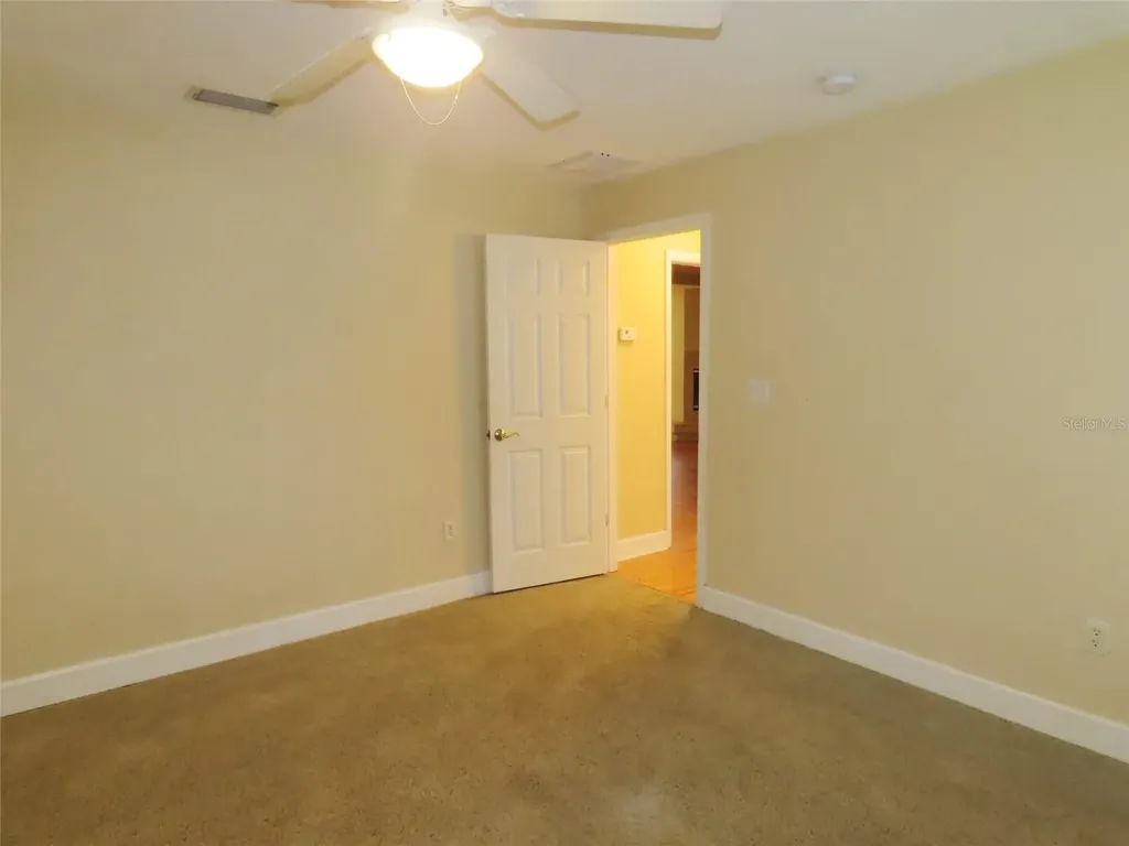 7555 Pine Valley Lane Seminole FL 33776