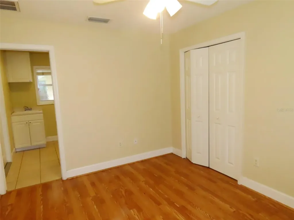 7555 Pine Valley Lane Seminole FL 33776