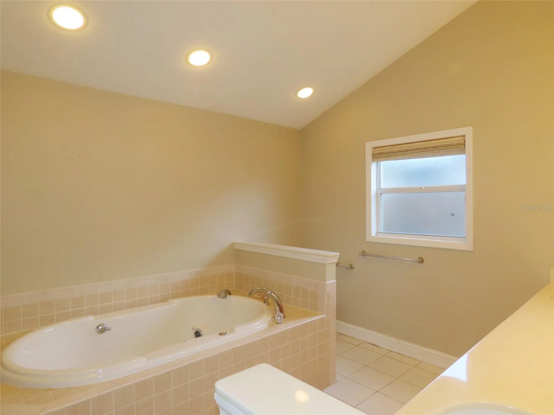 7555 Pine Valley Lane Seminole FL 33776