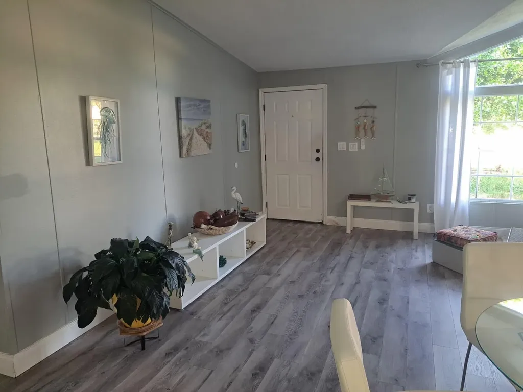 3707 Silver Lake Drive Kissimmee FL 34744