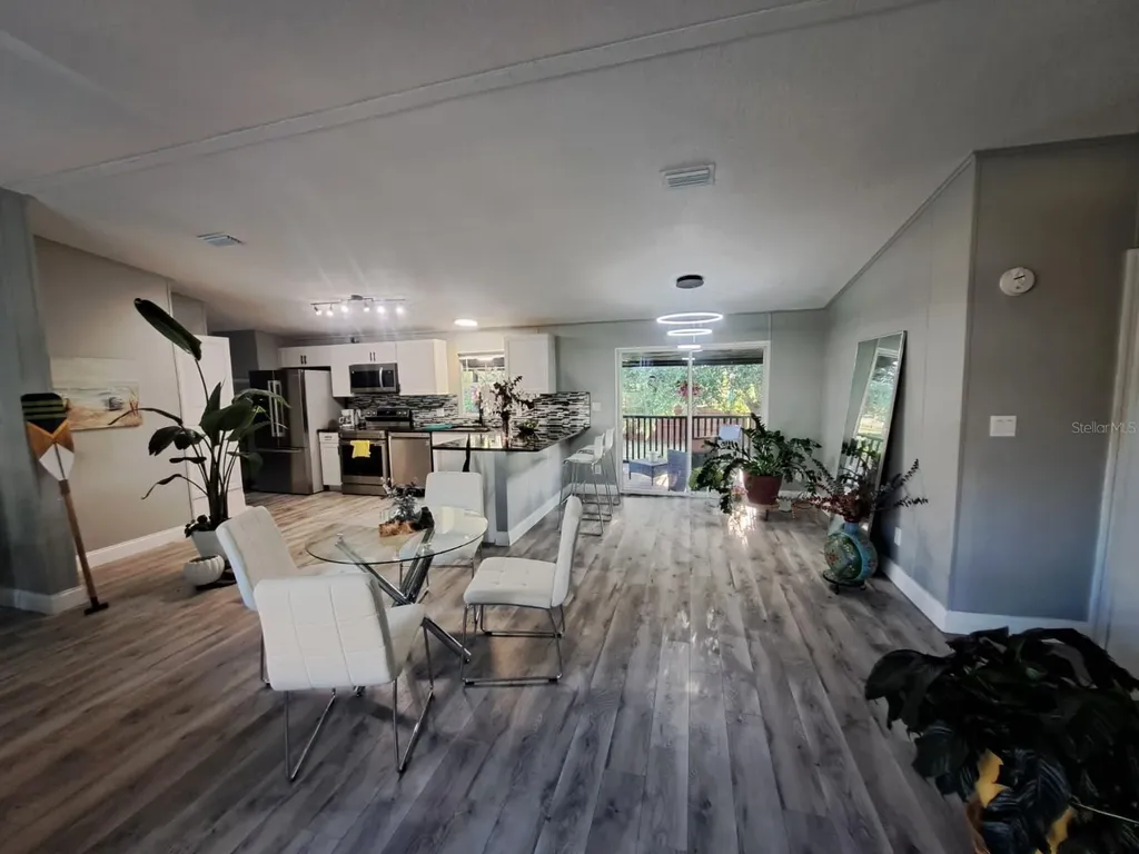 3707 Silver Lake Drive Kissimmee FL 34744