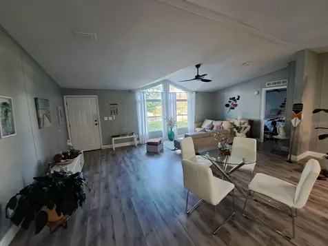 3707 Silver Lake Drive Kissimmee FL 34744