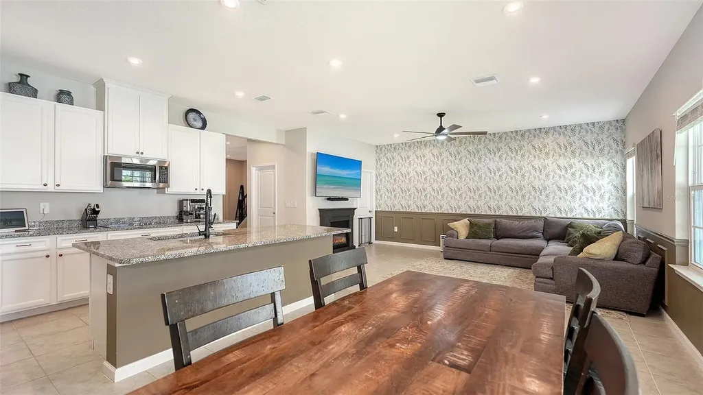 4507 Arden Way Bradenton FL 34211