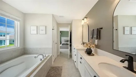 4507 Arden Way Bradenton FL 34211